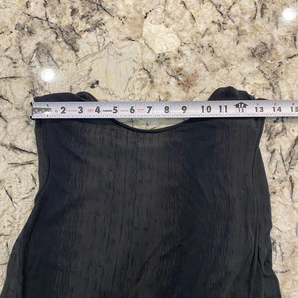 Lululemon‎ Black Tank Top Size Medium - Picture 5 of 7